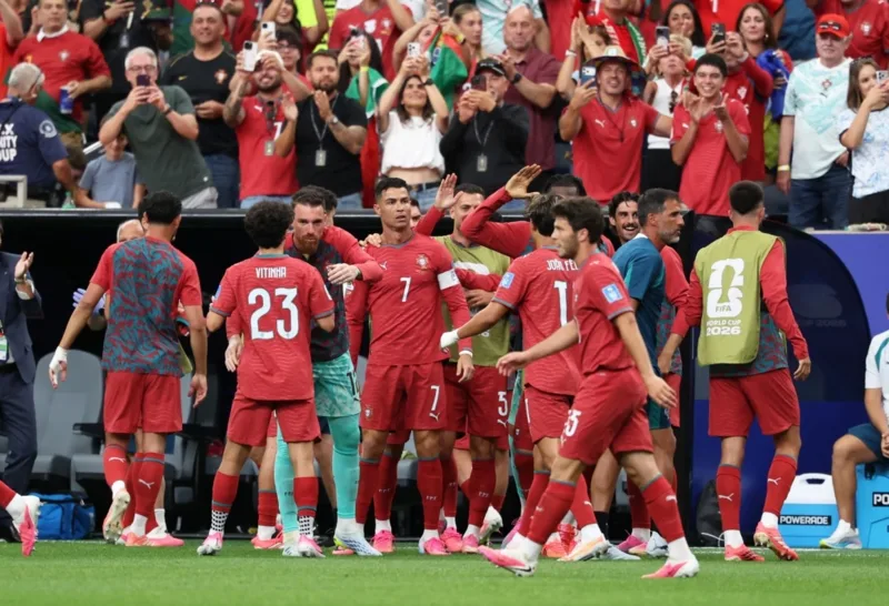 Sự bền bỉ của Ronaldo đặt ra tiêu chuẩn mới cho cầu thủ chuyên nghiệp hiện đại